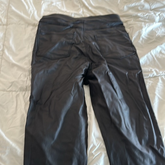 Black pleather high rise pants - Picture 3 of 6